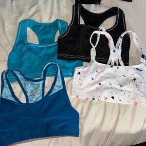 Sport bras! 🌼